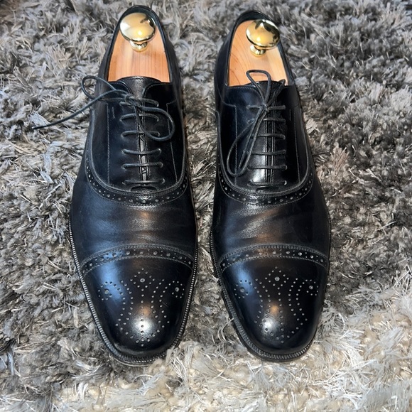 Salvatore Ferragamo shoes 8.5